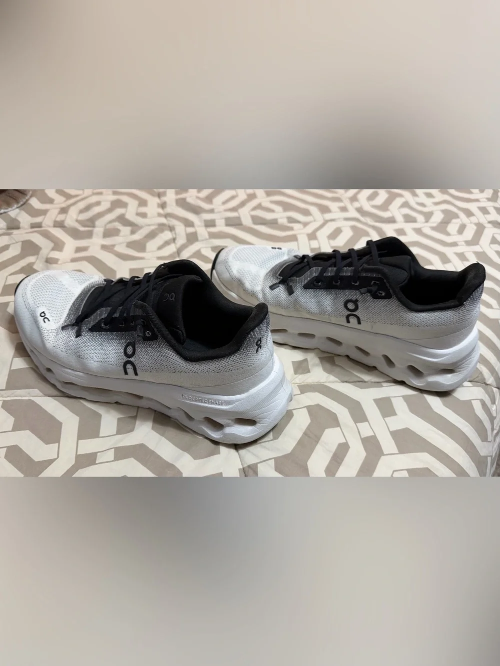 On CloudTilt Men's Sneakers — Black and Ivory
